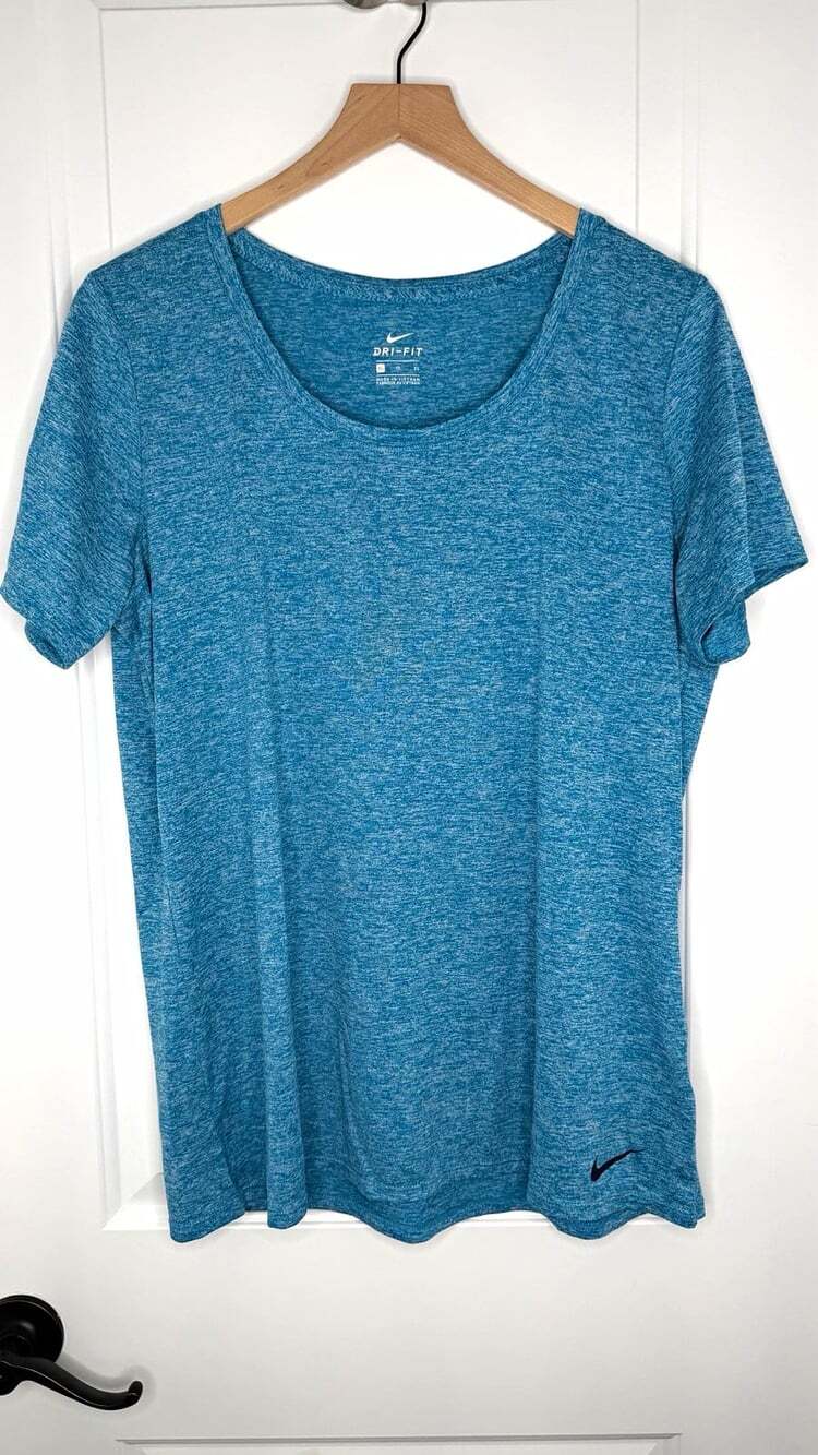Nike Dri-FIT Women’s Blue Heathered Scoop Neck Moisture Wicking Tee (XL)